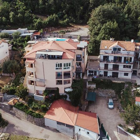 Apartmani Jelena אופטיה מראה חיצוני תמונה