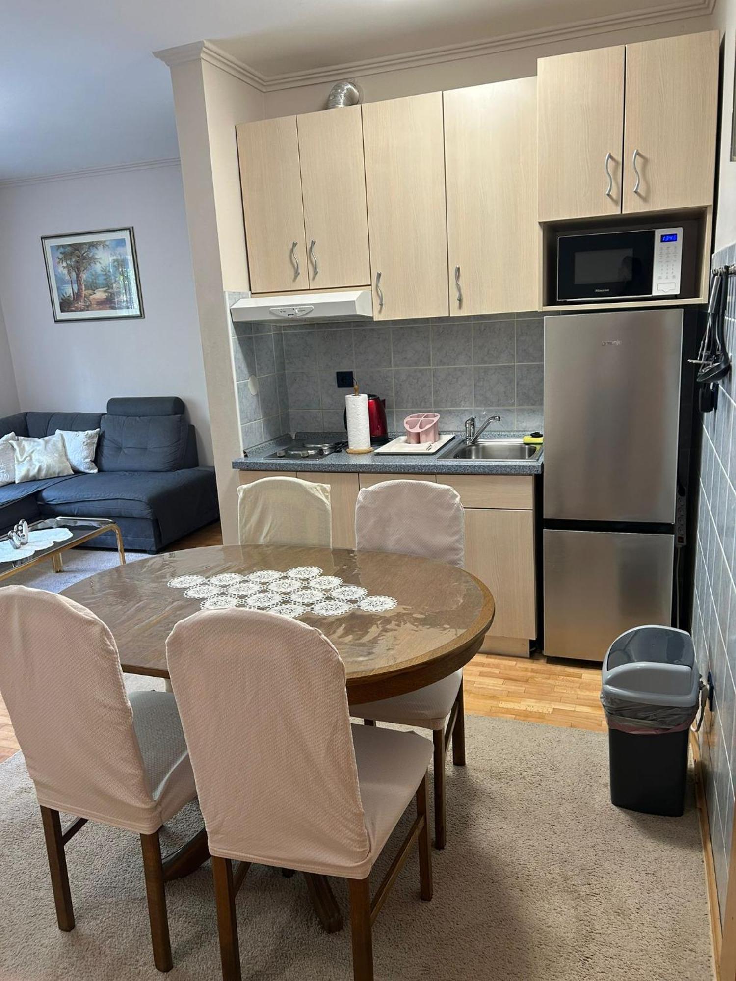 Apartmani Jelena אופטיה מראה חיצוני תמונה